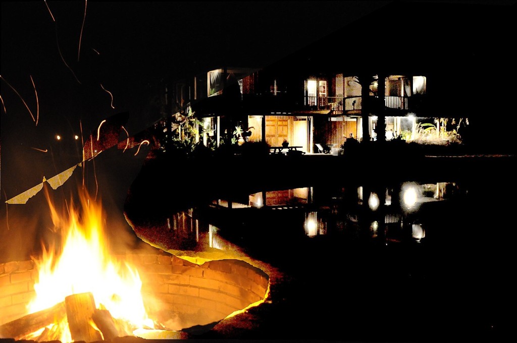 A firepit lights the night on Eagle Island © 2015 Karen Rubin/news-photos-features.com