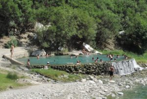 The Benje thermal springs is a popular attraction © 2016 Karen Rubin/goingplacesfarandnear.com