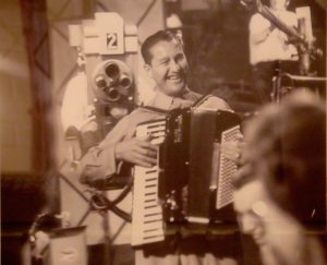 A photo of Lawrence Welk recalls the bandleader’s connection to the historic Omni William Penn Hotel – his famous bubble machine was invented by the hotel’s engineer  © 2016 Karen Rubin/goingplacesfarandnear.com