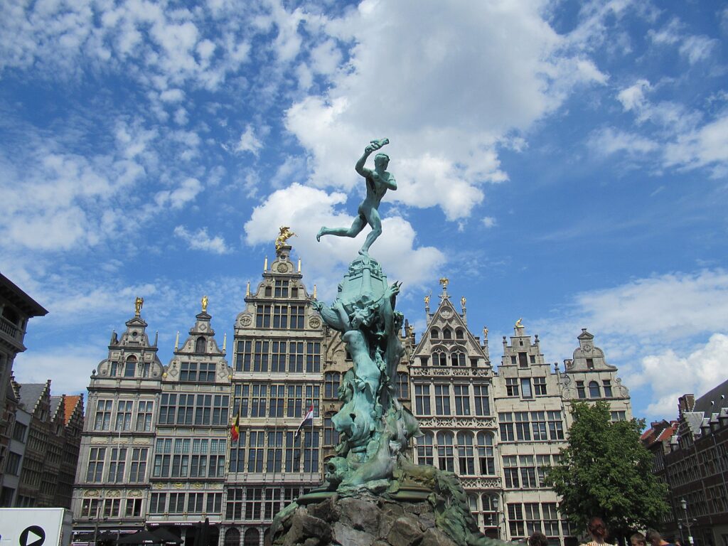 Grote Markt, The Hague, The Netherlands. Tuesday 26th April, 2022