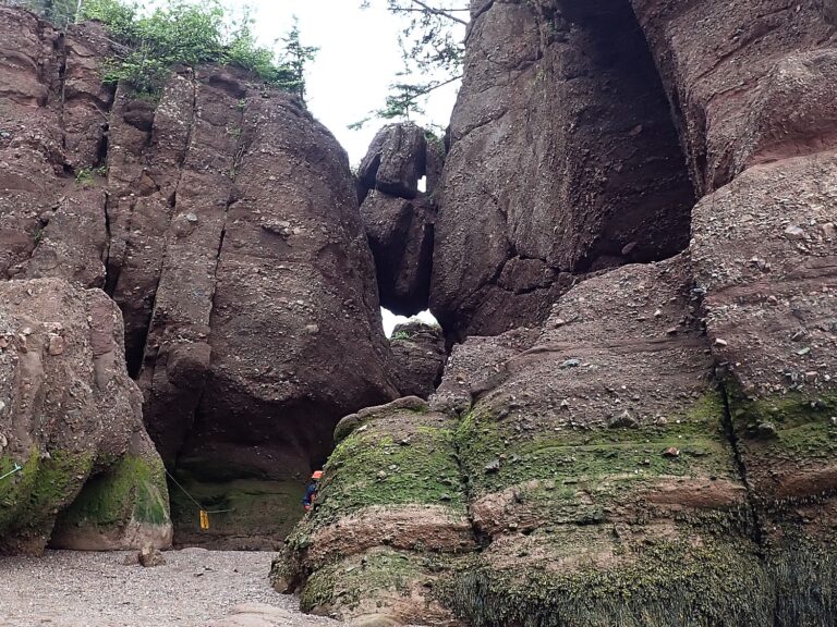 New Brunswick Roadtrip: Mesmerizing Hopewell Rocks | Going Places, Far ...